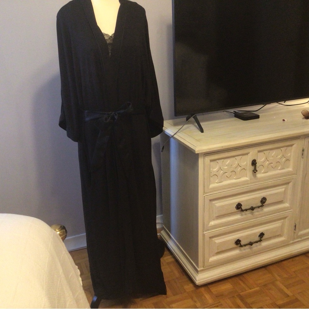 Cyberjammies Classic Black Women's Robe
